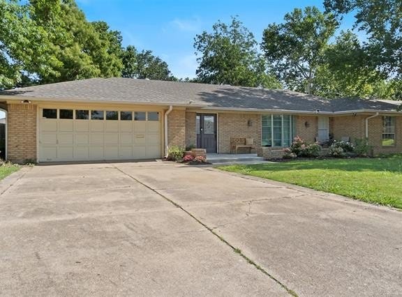 1413 Sunny, Ardmore, OK 73401