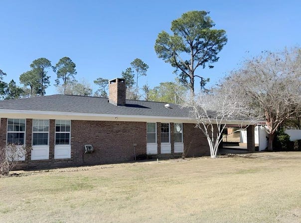 2926 Sportsman Dr, Donalsonville, GA 39845