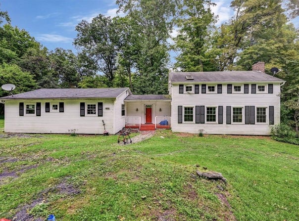 325 Mt. Nebo Rd, East Stroudsburg, PA 18301