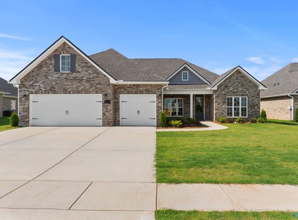 211 Kendall Farms Boulevard, Toney, AL 35773