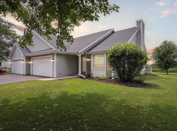 4378 SUNSET, LOVES PARK, IL 61111