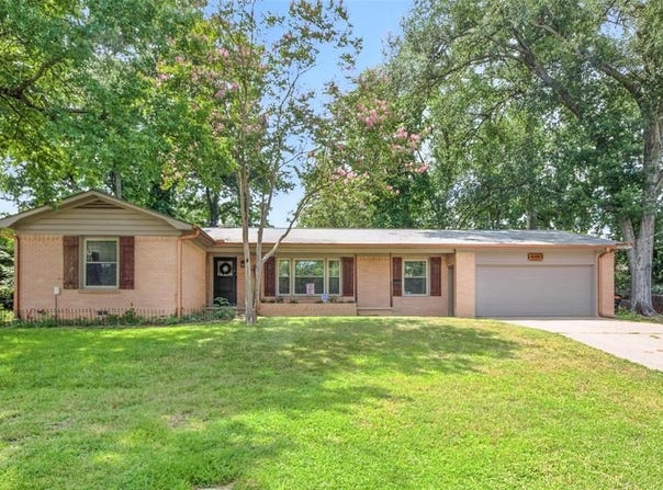 4205 Birdwell Drive, Tyler, TX 75703
