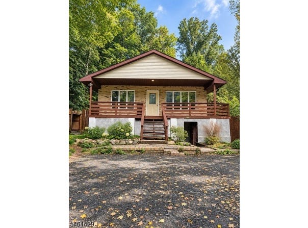 530 Stanhope Rd, Byram Twp., NJ 07871-2868