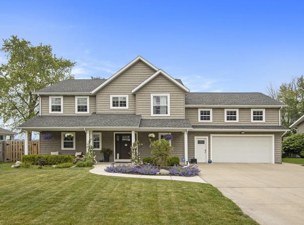 2713 Woodbine Avenue, Portage, MI 49002