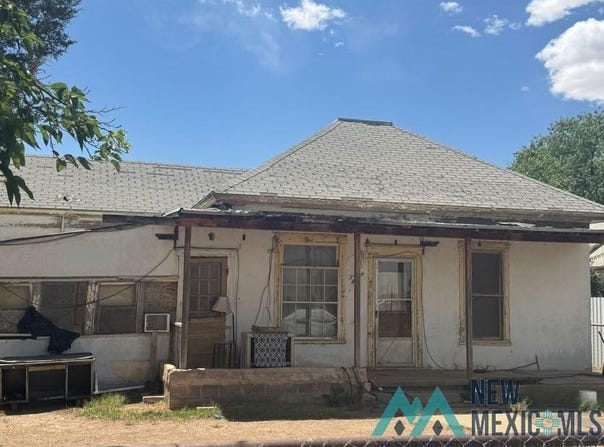 317 W Dallas Avenue, Artesia, NM 88210