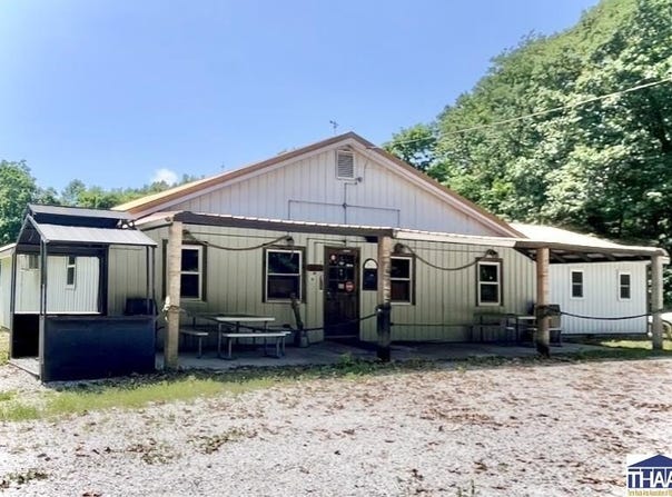 6611 S Old US HWY 63, Hillsdale, IN 47854