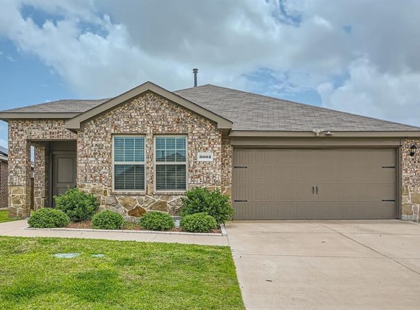 3003 Aberdeen Drive, Forney, TX 75126