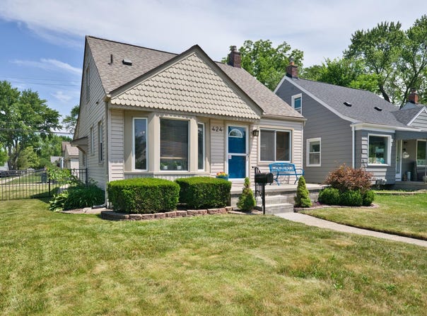 424 N Campbell Road, Royal Oak, MI 48067