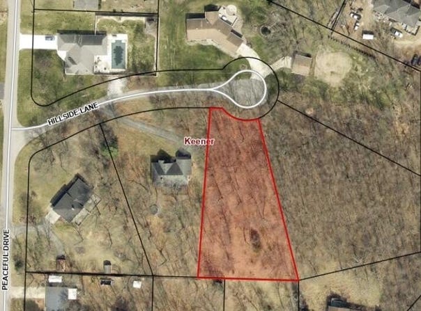 6685 Hillside Lane, DeMotte, IN 46310