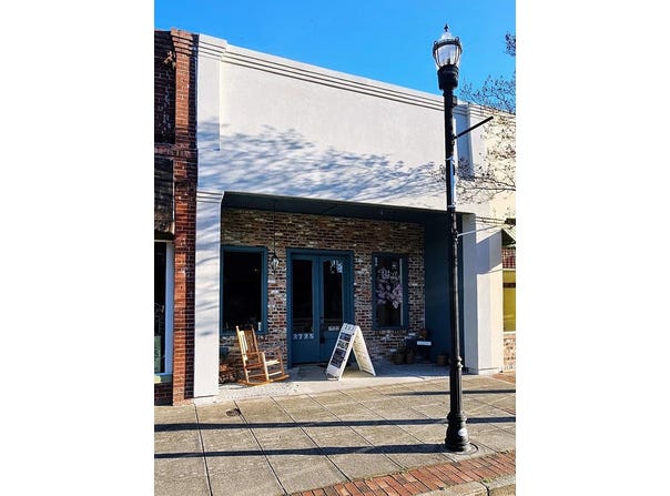 2725 Cleveland Street, Elloree, SC 29047