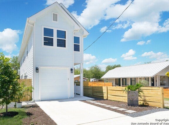 244 Porter St, San Antonio, TX 78210