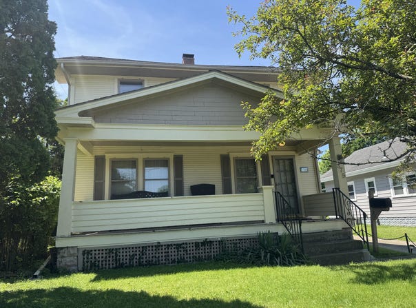 375 Ridge Road, Springfield, OH 45503