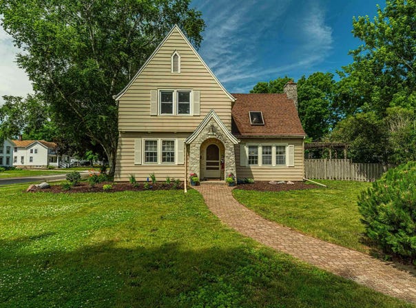 1329 23rd Avenue, Monroe, WI 53566