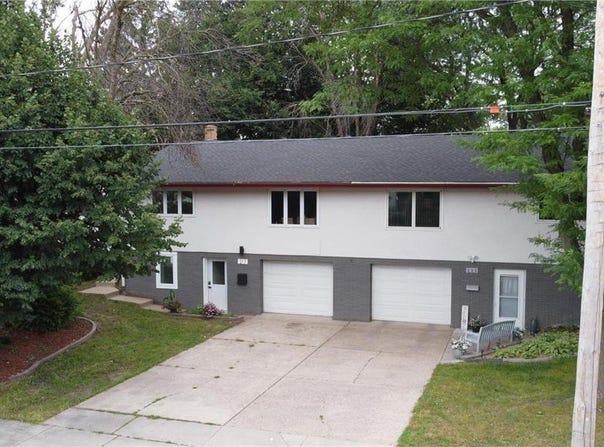 217 20th Avenue S, South Saint Paul, MN 55075