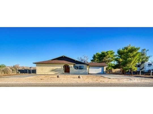1805 W Dolphin AVE, Ridgecrest, CA 93555