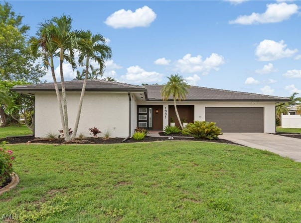 1301 Appian Drive, Punta Gorda, FL 33950