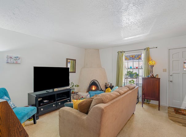 1347 PACHECO, Santa Fe, NM 87505