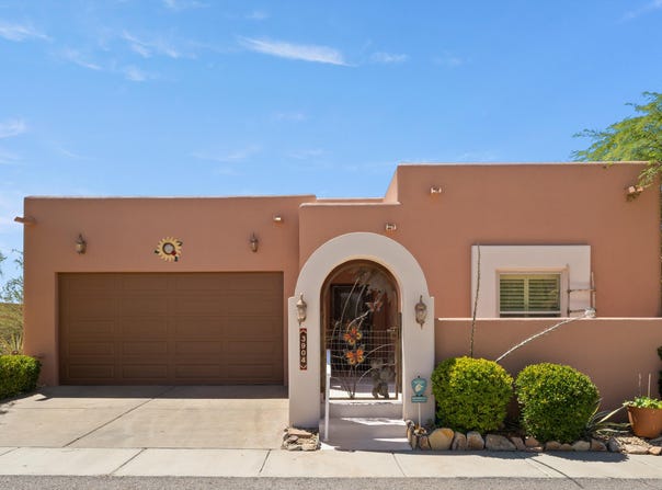 3904 Tayvis Road, Las Cruces, NM 88012
