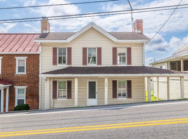 2359 Lee Hwy, Mount Sidney, VA 24467