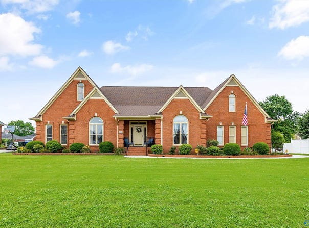 120 Hidden Creek Drive, Huntsville, AL 35806
