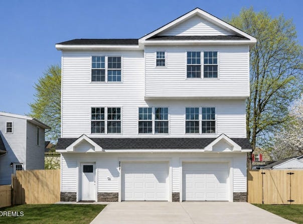 217 Seeley Avenue, Keansburg, NJ 07734