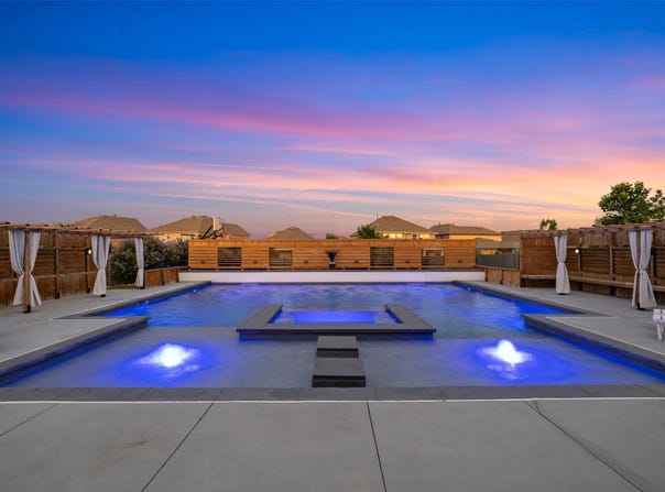 1312 Backcountry DR, Leander, TX 78641