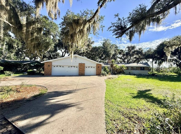 11045 BRONSON ROAD, CLERMONT, FL 34711