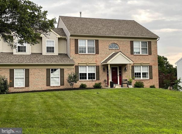 8021 FAIR VIEW LANE, EAGLEVILLE, PA 19403