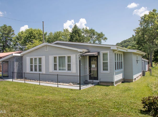 184 Center Street, Bristol, VA 24201