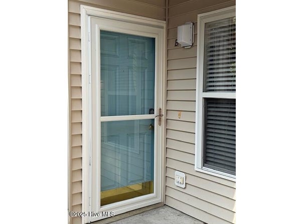 420 Commerce Avenue, Morehead City, NC 28557