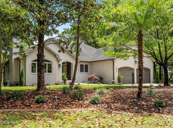 101 Marshview Road, Hampstead, NC 28443