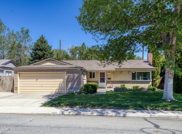 1400 Gault Way, Sparks, NV 89431