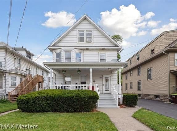 11 E Noble Avenue, Monroe, MI 48162