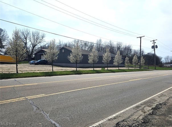 75 Mccartney Road, Campbell, OH 44405