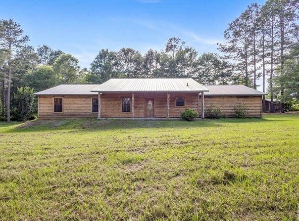 222 Hempstead 148, Hope, AR 71801