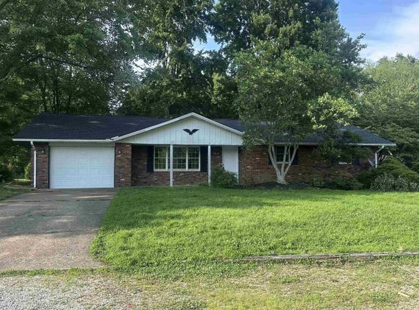946 W Shepherds Lane, Santa Claus, IN 47579