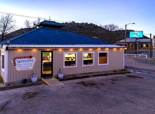 1619 Main St, Junction, TX 78028