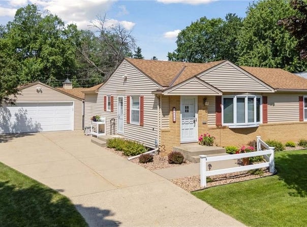 8300 Sheridan Avenue S, Bloomington, MN 55431