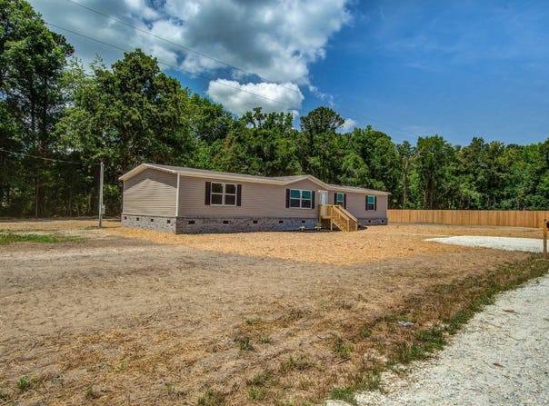 320 Bedford Rd, Cross, SC 29436