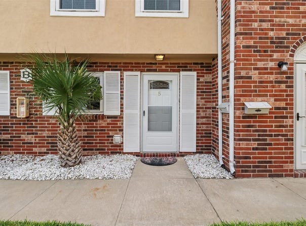 2200 S PALMETTO AVENUE, SOUTH DAYTONA, FL 32119