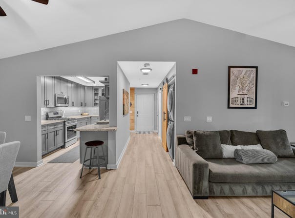 655 BURTONS COVE WAY, ANNAPOLIS, MD 21401