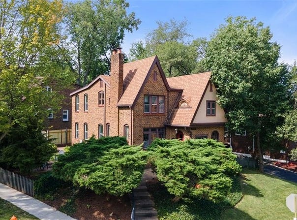 7400 Williams Avenue, St Louis, MO 63117