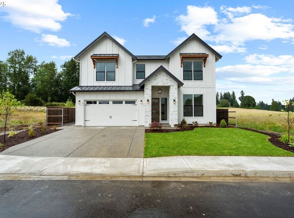 141 SE 24TH AVE, La Center, WA 98629