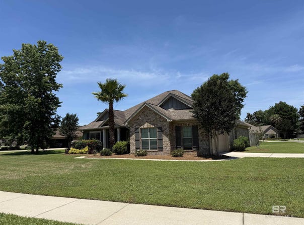 9549 Autauga Bend, Daphne, AL 36526