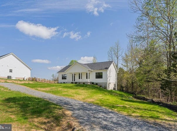206 SECLUSION SHORES DRIVE, MINERAL, VA 23117