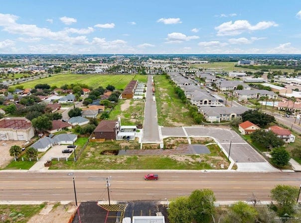 1009 E Santa Rosa Street, Edinburg, TX 78542