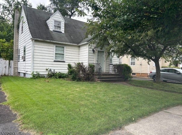 584 Plymouth Rd, Hillside Twp., NJ 07205-2510