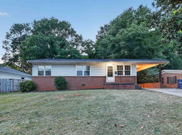 220 Woodview Ave, Spartanburg, SC 29306