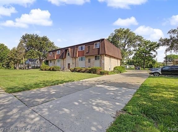 34190 Forest Street, Wayne, MI 48184