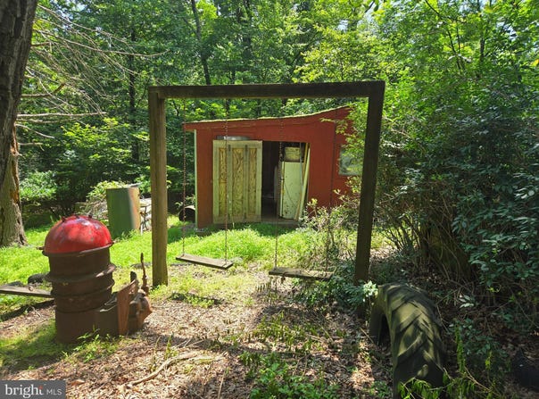 187 CORNMAN LANE, LANDISBURG, PA 17040